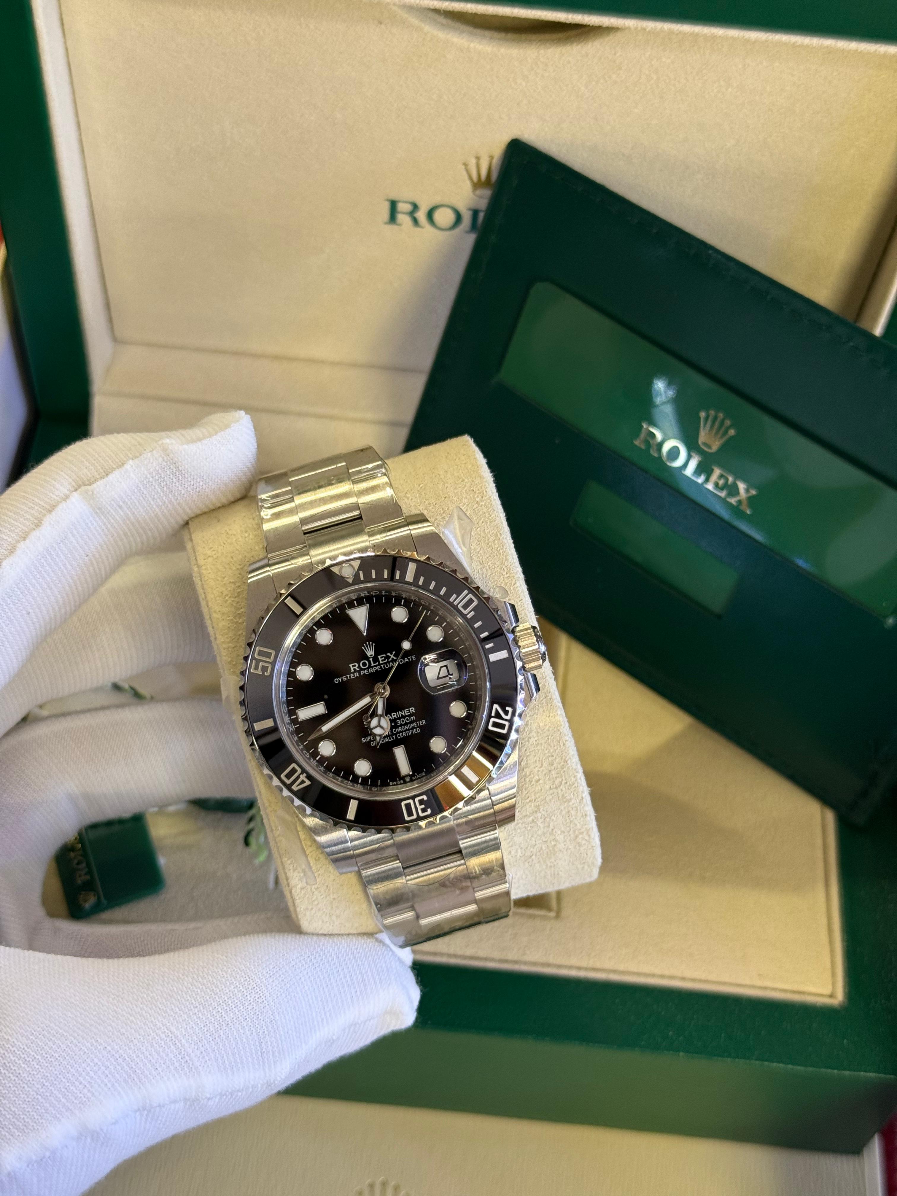 Rolex Oyster Perpetual Date ( Suisse )