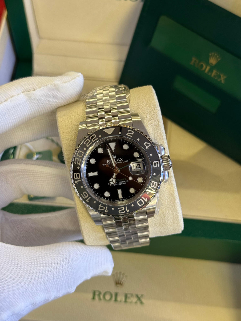Rolex Oyster Perpetual Date ( Suisse )