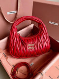 miu miu Sac à main en cuir Arcadie red