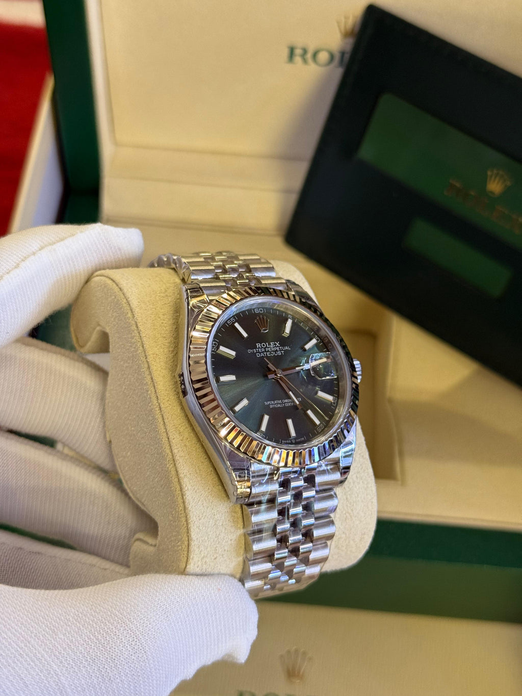 Rolex Oyster Perpetual Datejust ( suisse )