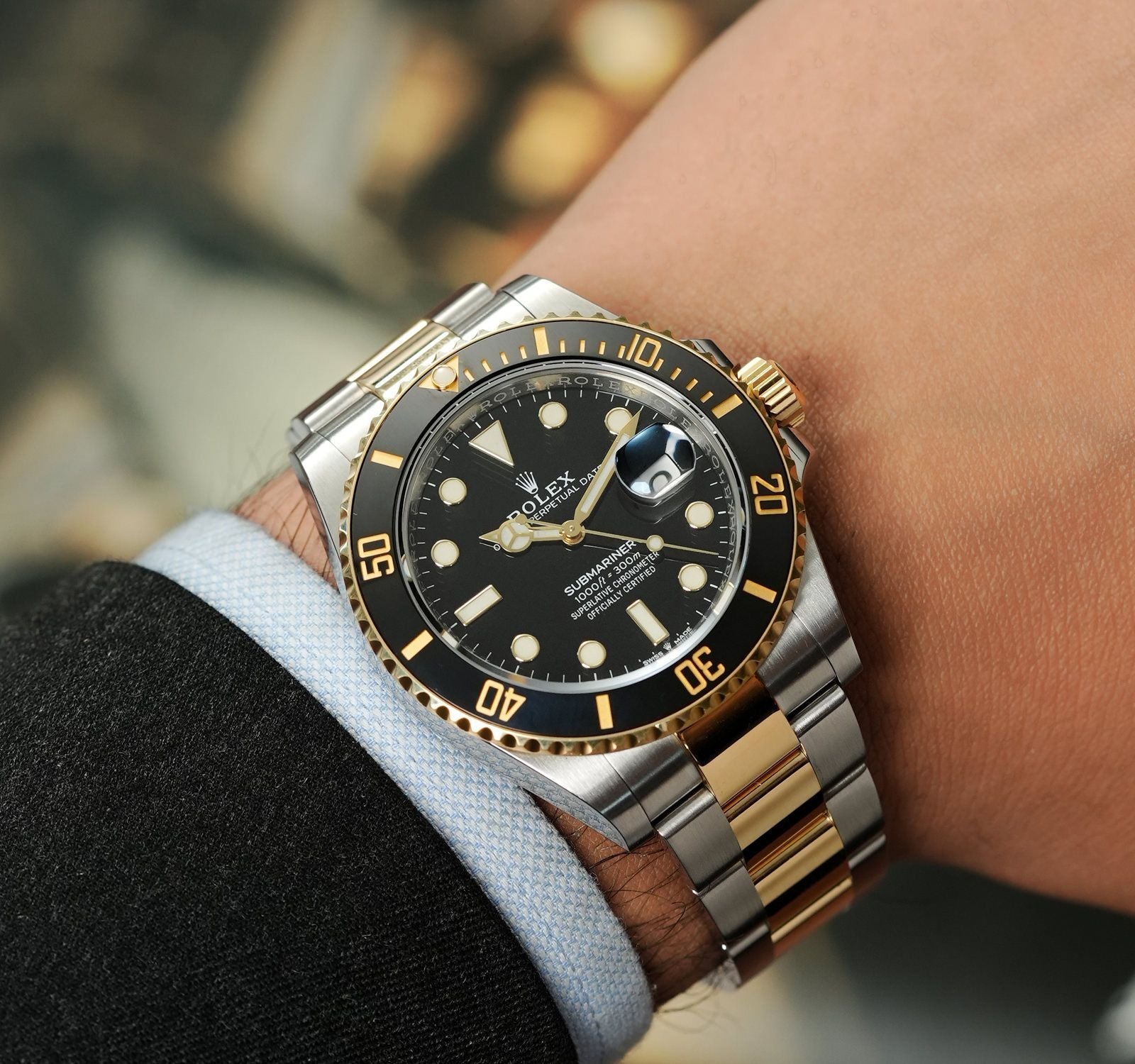 Rolex Submariner Black Yellow Glod
